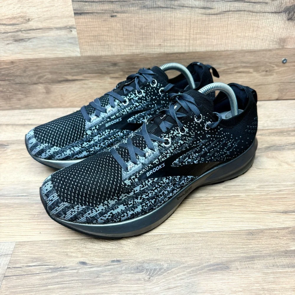 Brooks Levitate 3 women’s size 11D Black Running Shoes Sneakers